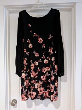 White House Black Market Dress